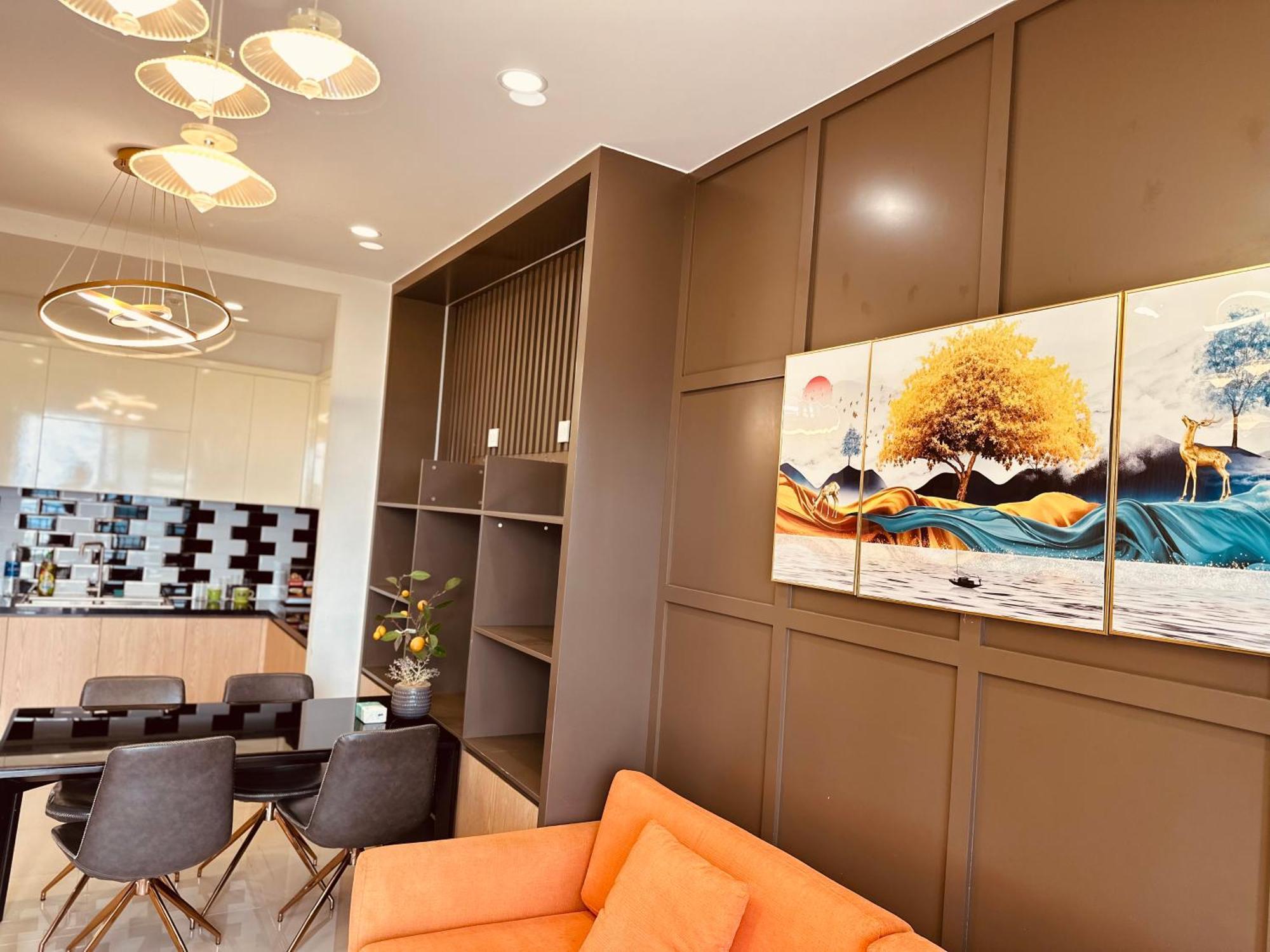 Căn hộ The Sun Avenue 2br Sunset View Apt, 10 Mins To D1 *