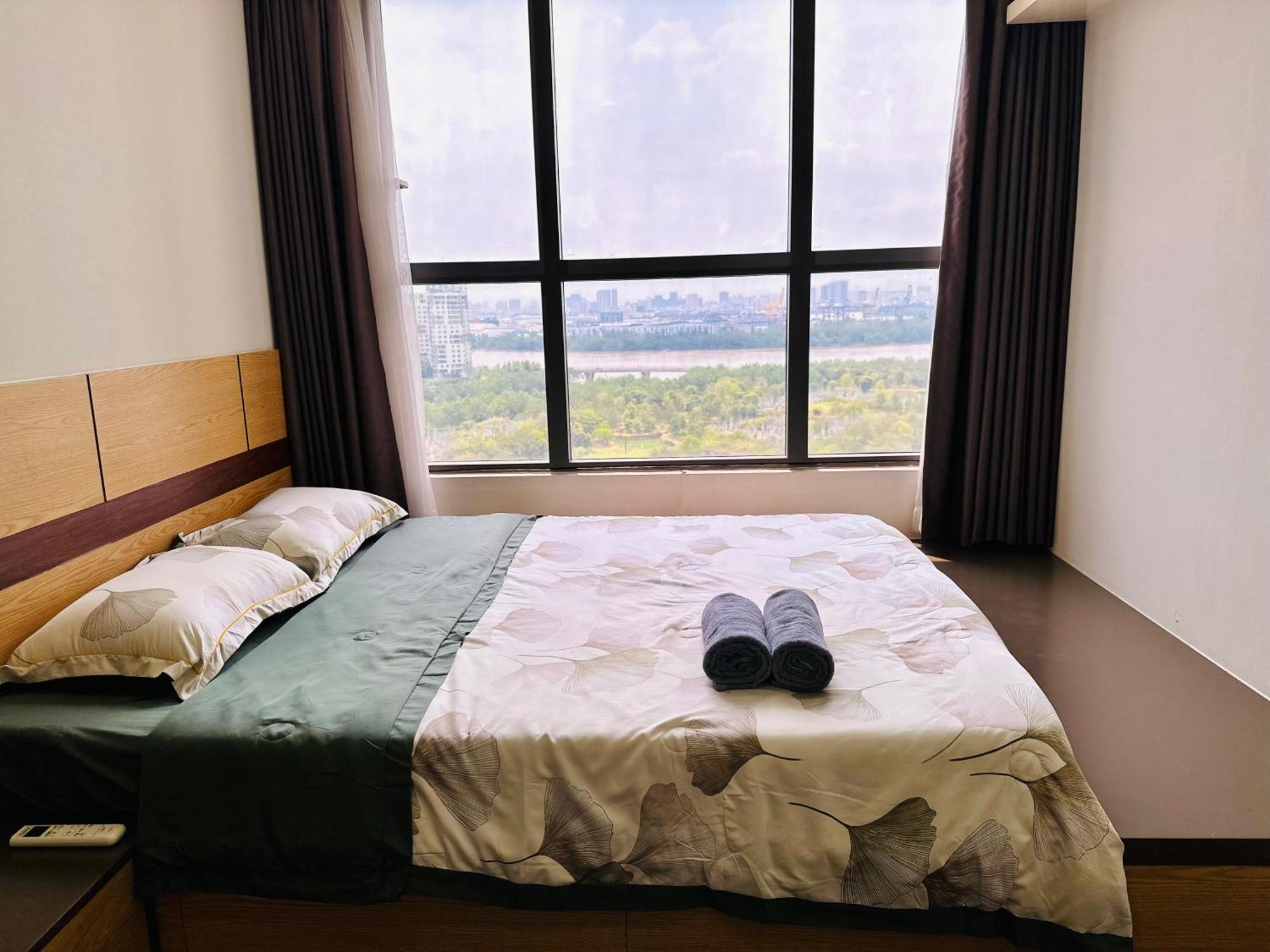 Căn hộ The Sun Avenue 2br Sunset View Apt, 10 Mins To D1 *
