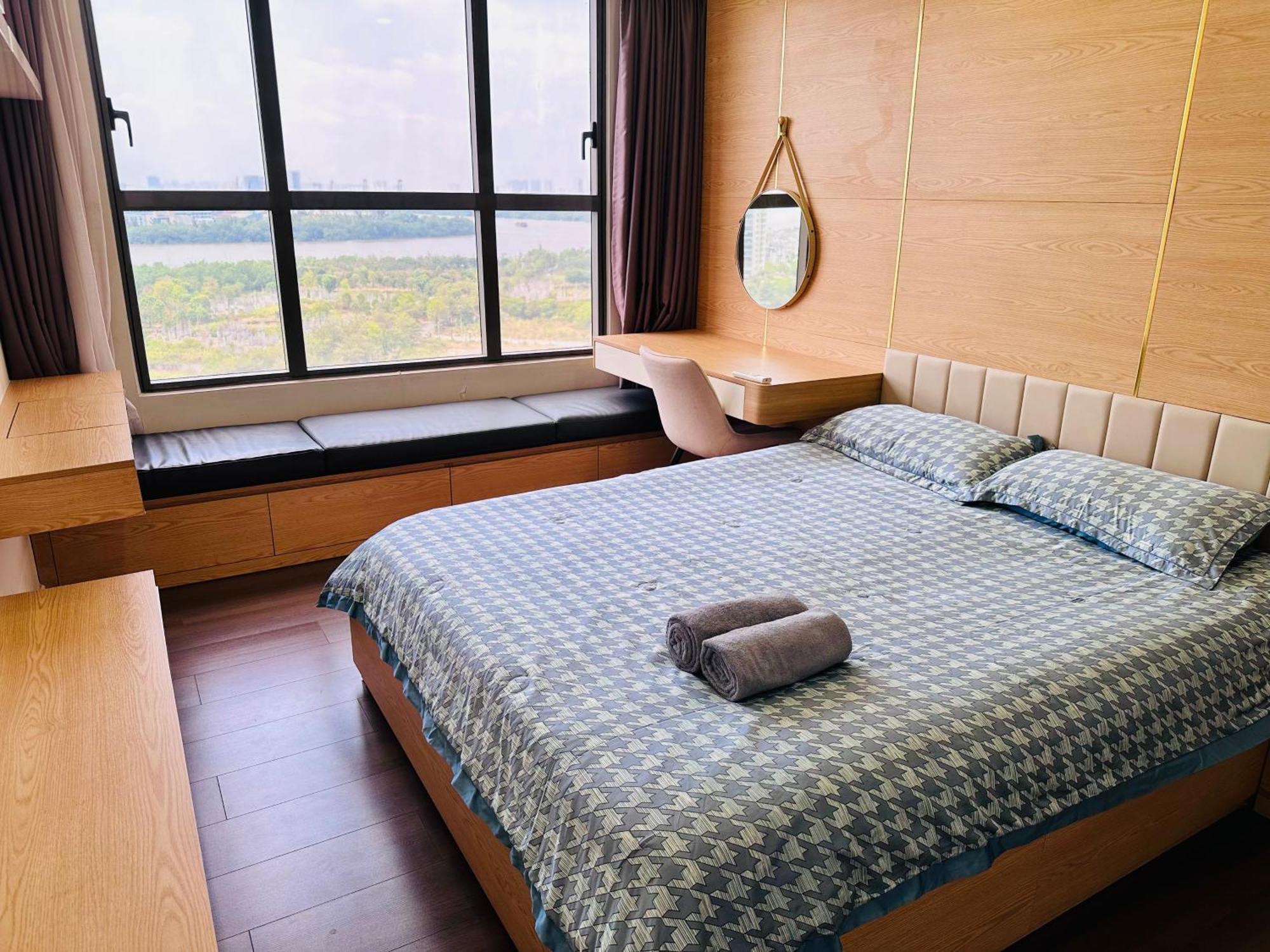 Căn hộ The Sun Avenue 2br Sunset View Apt, 10 Mins To D1 TP. Hồ Chí Minh