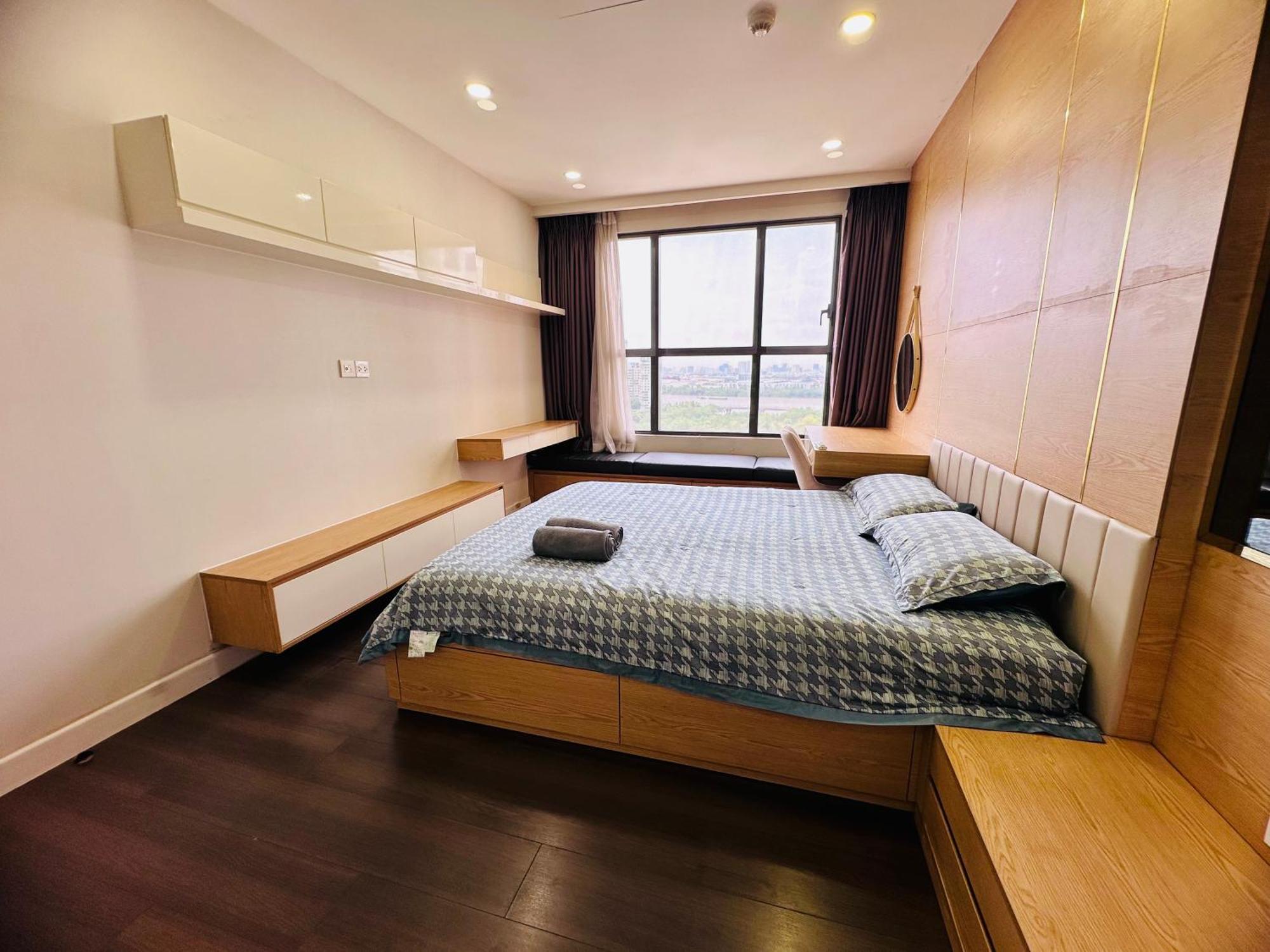 The Sun Avenue 2br Sunset View Apt, 10 Mins To D1 *