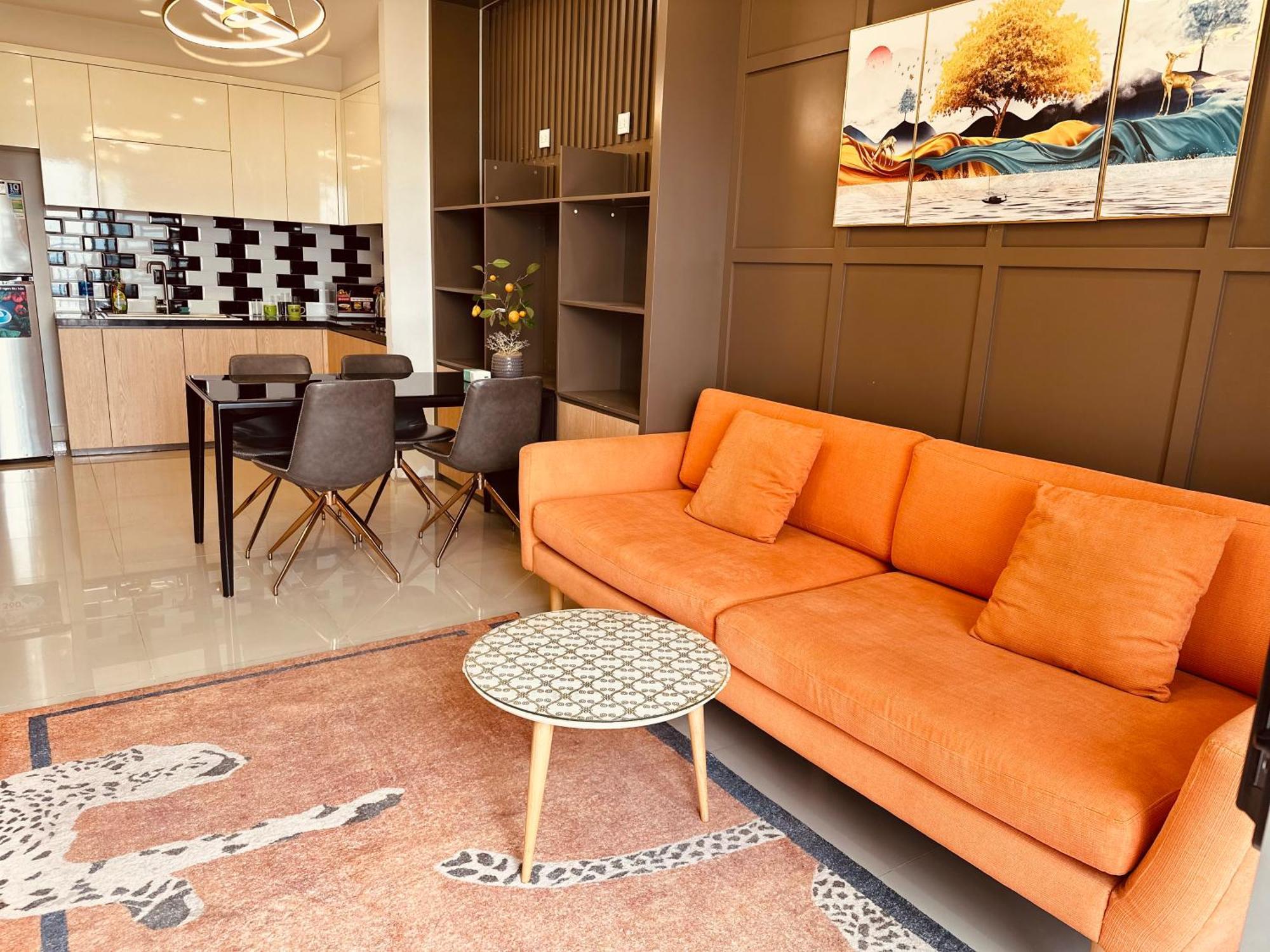 The Sun Avenue 2br Sunset View Apt, 10 Mins To D1 Apartment Ho Chi Minh City