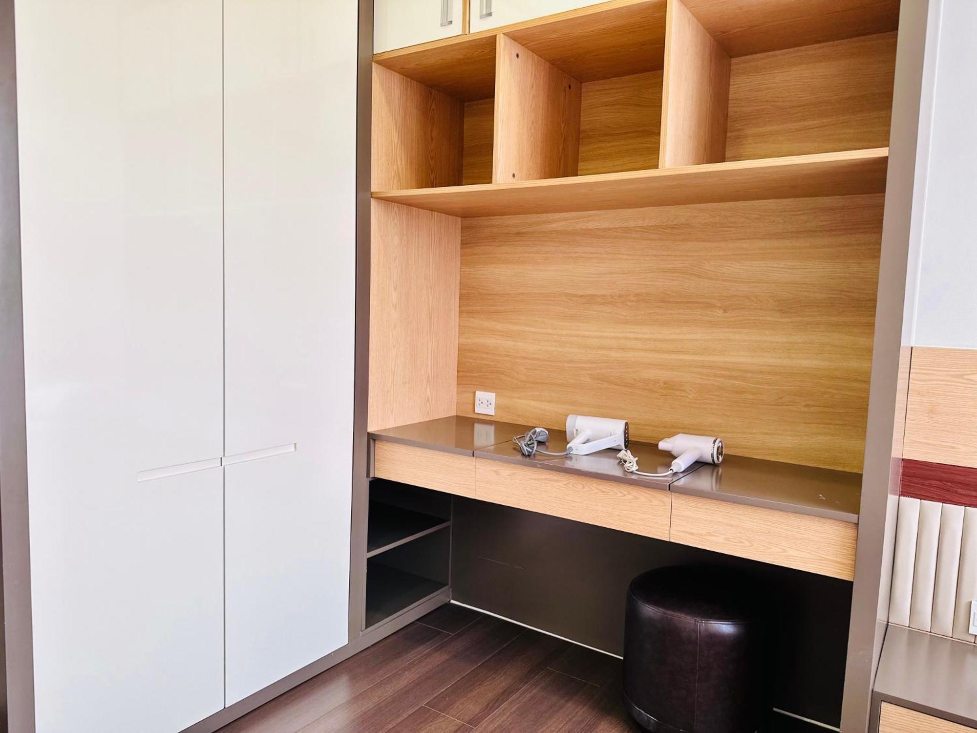 The Sun Avenue 2br Sunset View Apt, 10 Mins To D1 Apartment Ho Chi Minh City